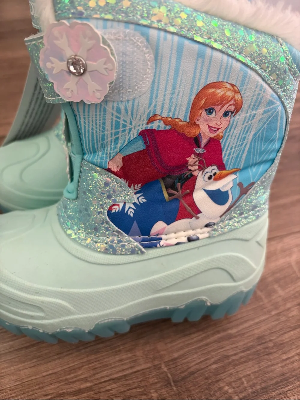 Disney Frozen Aqua Glitter Snow Boots with White Faux Fur Trim
